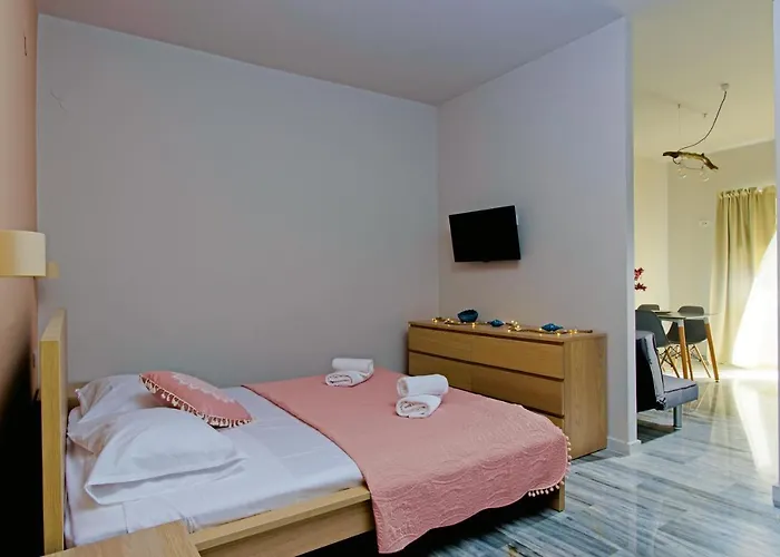 K3 Apartments
